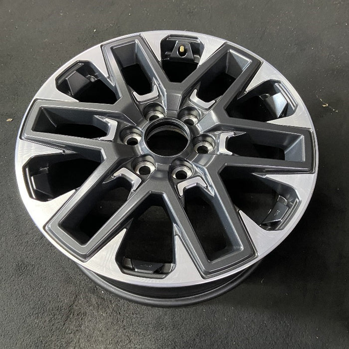 20" SEQUOIA 23-24 20x8 open spoke 6 spoke machined face with black pockets Original OEM Wheel Rim