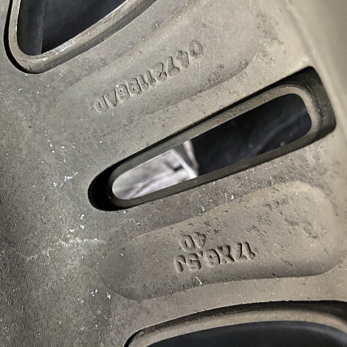 17" TOWN & COUNTRY 08-10 17x6.5 14 spoke chrome clad Original OEM Wheel Rim