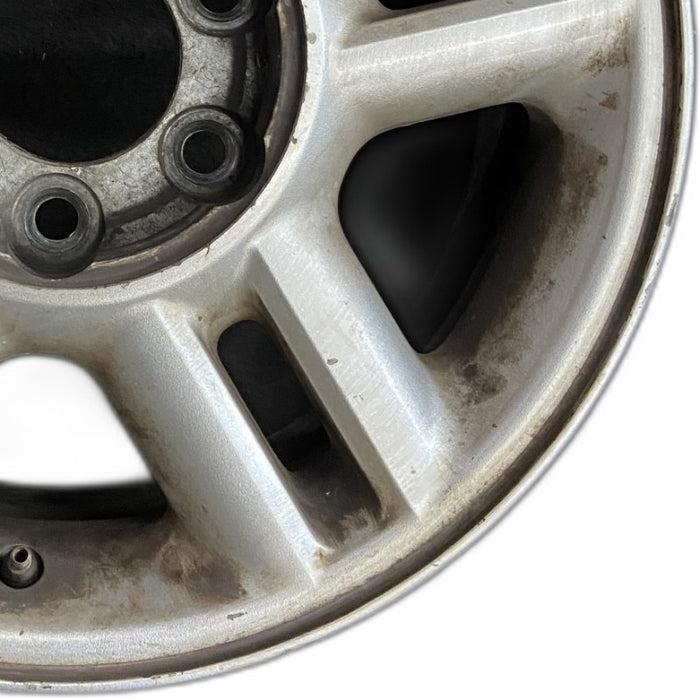 17" EXPEDITION 03 17x7.5 5 spoke aluminum open spokes Original OEM Wheel Rim - Close-Up Detail