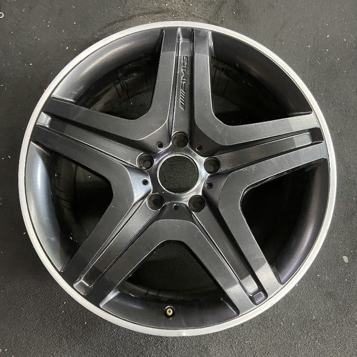 20" MERCEDES G-CLASS 13 463 Type; G63 20x9.5 black Original OEM Wheel Rim - Front View