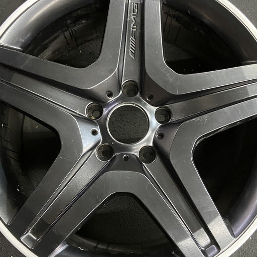 20" MERCEDES G-CLASS 13 463 Type; G63 20x9.5 black Original OEM Wheel Rim - Angle View