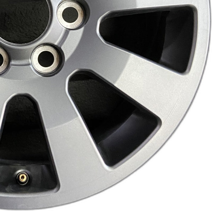 18" LAND CRUISER 24 18x7.5 Original OEM Wheel Rim - Close-Up Detail