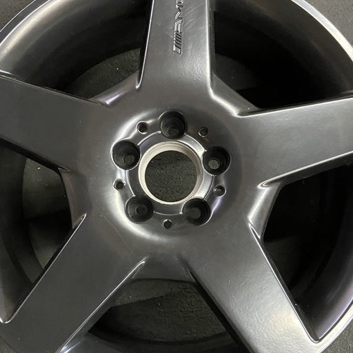 19" MERCEDES ML-CLASS 06-07 164 Type; ML350 19x8 5 spoke flat spokes AMG - Angle View