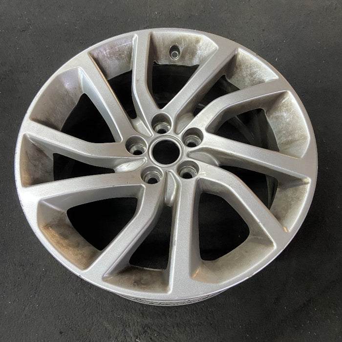 18" DISCOVERY SPORT 16-19 18x8 alloy 5 spoke angled V spoke silver Original OEM - View 8