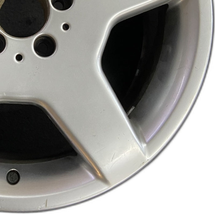 18" MERCEDES CL-CLASS 03-04 215 Type; CL500 18x9 5 spoke AMG rear ID 2204013702 - Close-Up Detail