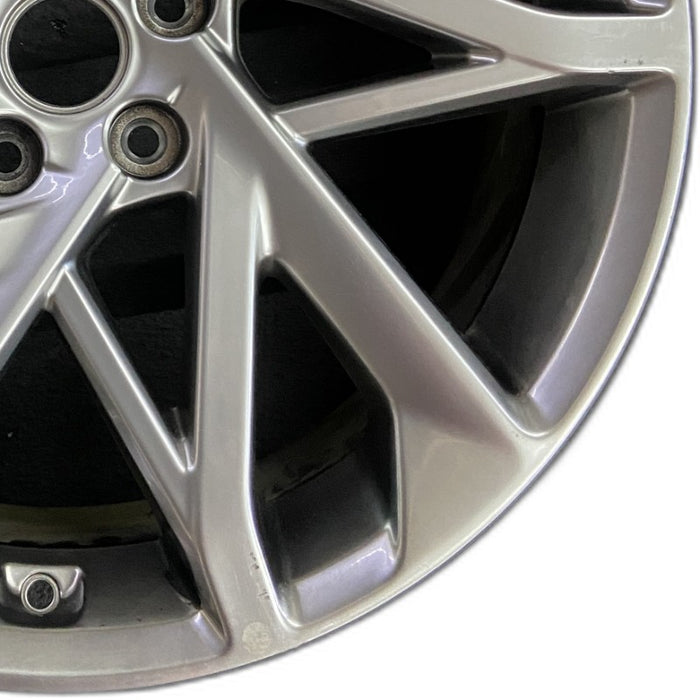 20" GV60 23-24 20x8.5 Original OEM Wheel Rim - Close-Up Detail