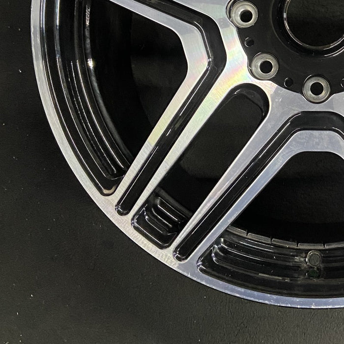 22" MERCEDES G-CLASS 17-18 463 Type G550 4x4 squared Original OEM Wheel Rim - Additional View