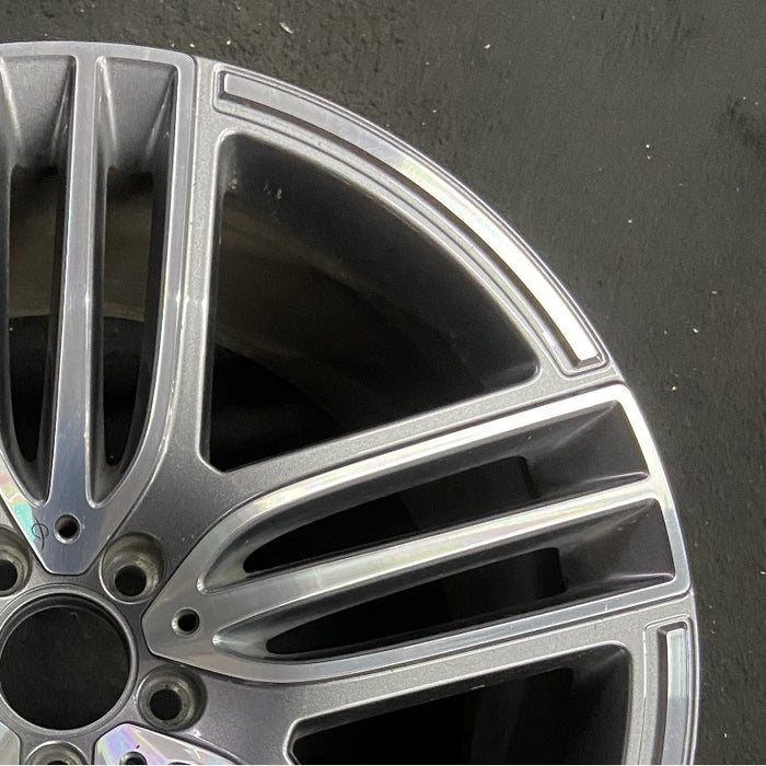 21" MERCEDES GLS-CLASS 20-24 167 Type GLS450 21x11 5 spoke triple spoke - Close-Up Detail