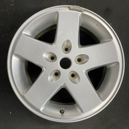17" WRANGLER 07-08 17x7.5, silver Original OEM Wheel Rim - Angle View