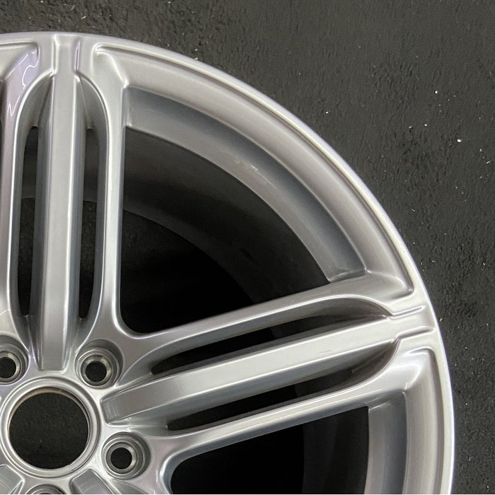 19" AUDI A6 11 19x8.5 5 triple spoke Original OEM Wheel Rim - Close-Up Detail