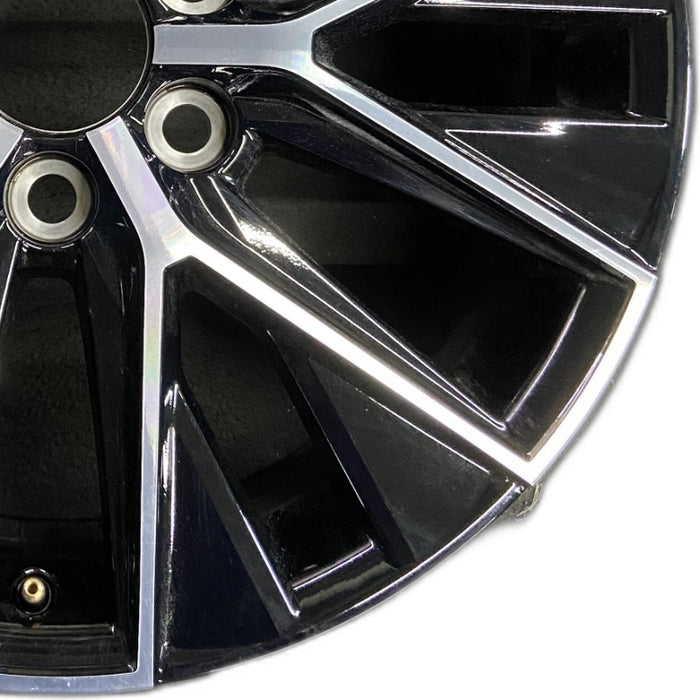 20" GX550 24 20x7.5 alloy machined black Original OEM Wheel Rim - Close-Up Detail