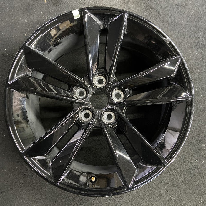 18" MUSTANG 24 18x8.5 5 split spoke Original OEM Wheel Rim - Additional View