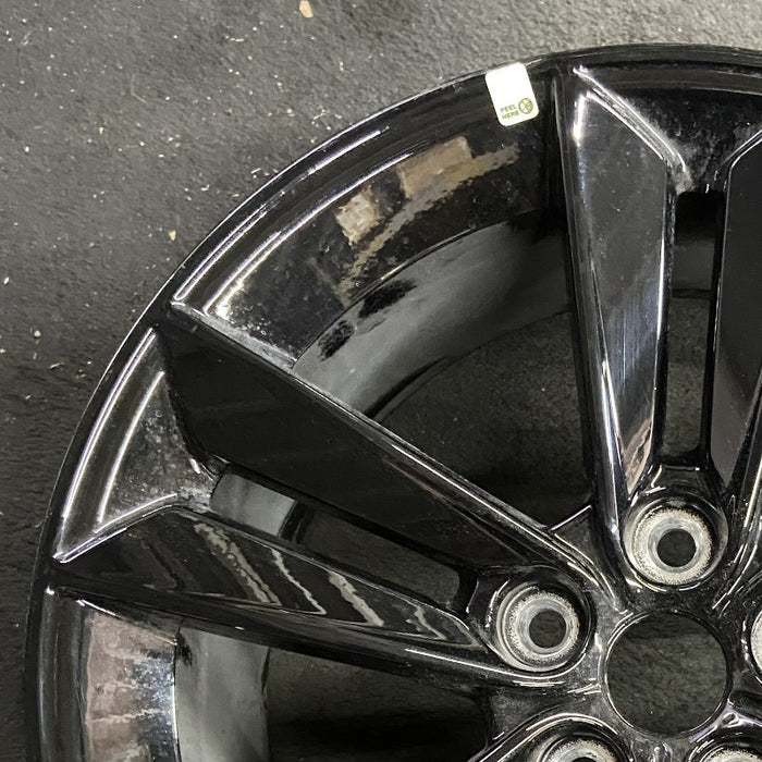 18" MUSTANG 24 18x8.5 5 split spoke Original OEM Wheel Rim - Side Profile