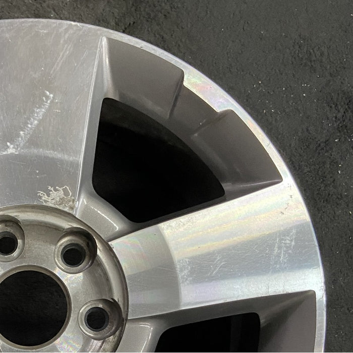 19" ACADIA 09 19x7.5 5 spoke ultra bright finish opt P64 Original OEM Wheel Rim - Close-Up Detail