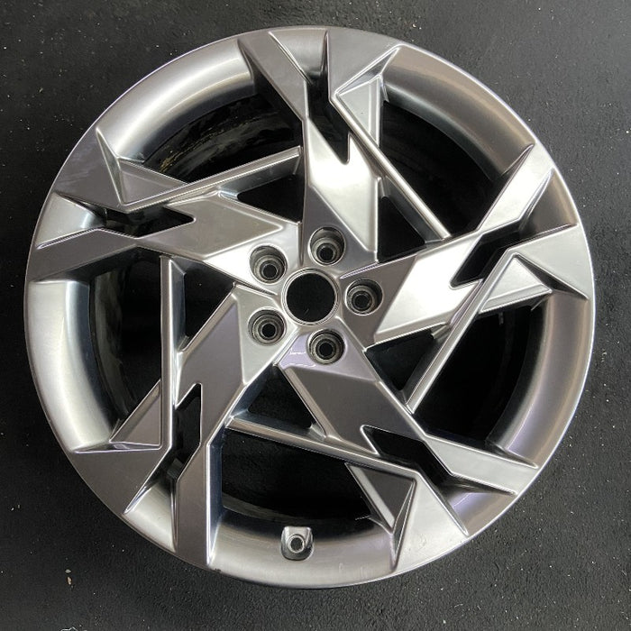 21" GV60 23-24 21x8.5 Original OEM Wheel Rim - Additional View