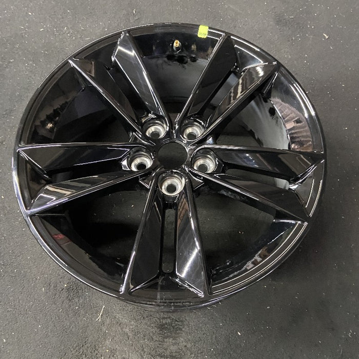 18" MUSTANG 24 18x8.5 5 split spoke Original OEM Wheel Rim - View 8
