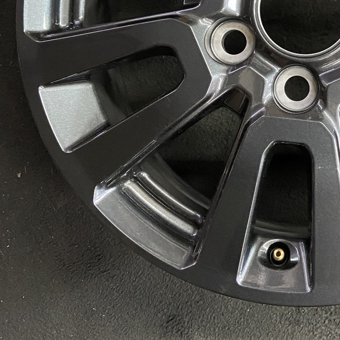 18" LAND CRUISER 24 18x7 Original OEM Wheel Rim - Additional View