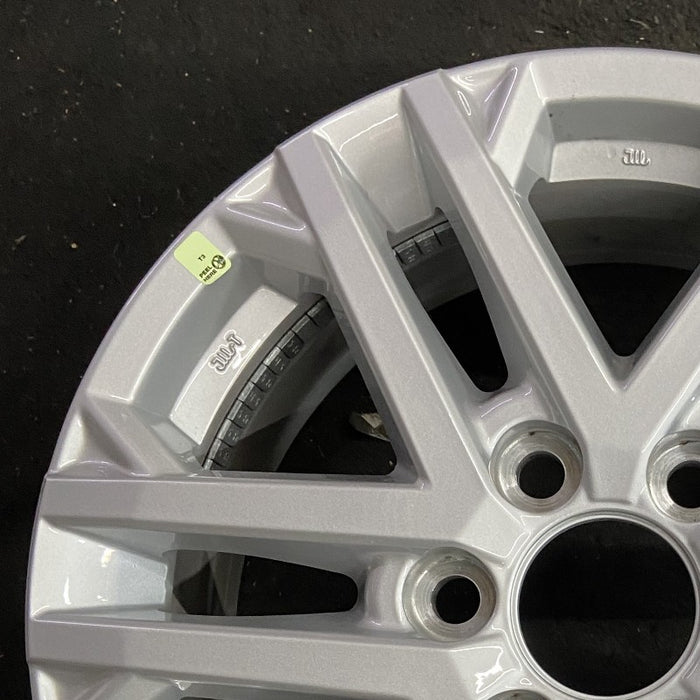 18" SEQUOIA 23-24 18x7.5 6 double spoke silver Original OEM Wheel Rim - Side Profile