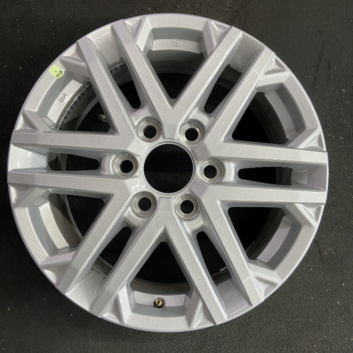 18" SEQUOIA 23-24 18x7.5 6 double spoke silver Original OEM Wheel Rim - Additional View