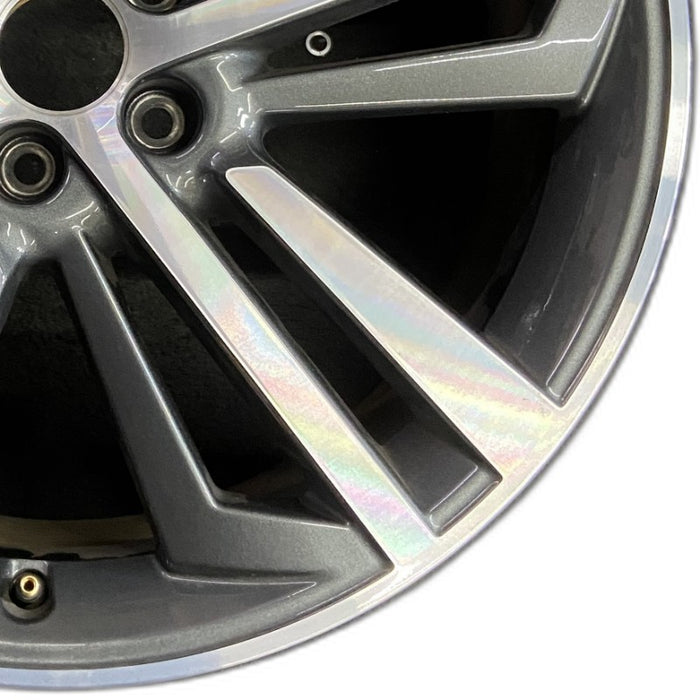 20" AUDI Q5 20 20x8 alloy 5 spoke triple spoke silver dark gray Original OEM - Close-Up Detail