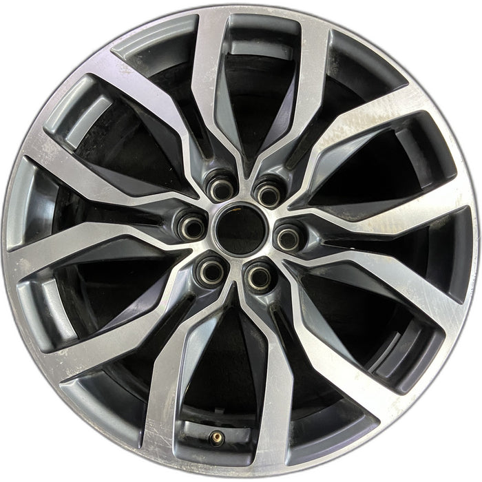 20" XT5 21-25 20x8, 12 spoke, machined face with black pockets Original OEM - Front View