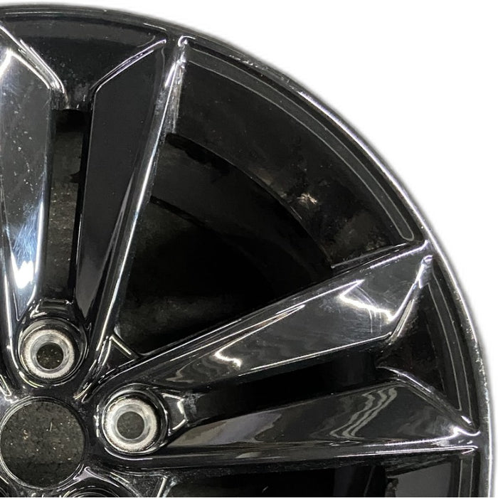 18" MUSTANG 24 18x8.5 5 split spoke Original OEM Wheel Rim - Side Profile
