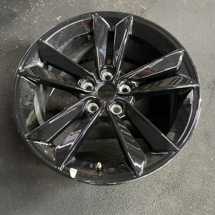 18" MUSTANG 24 18x8.5 5 split spoke Original OEM Wheel Rim - View 7