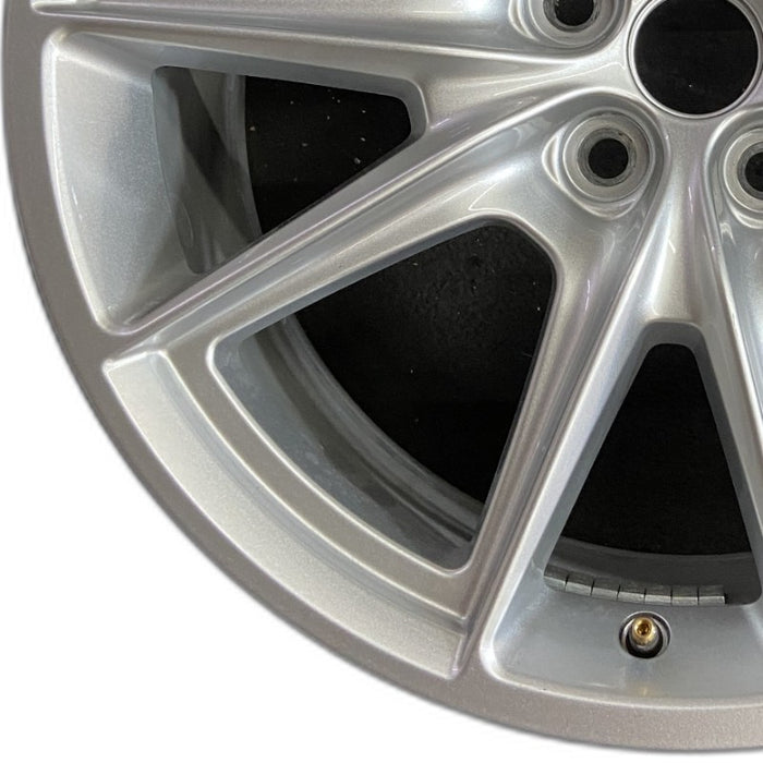 19" MUSTANG 24 19x8.5 5 spoke V spoke Original OEM Wheel Rim - Back View
