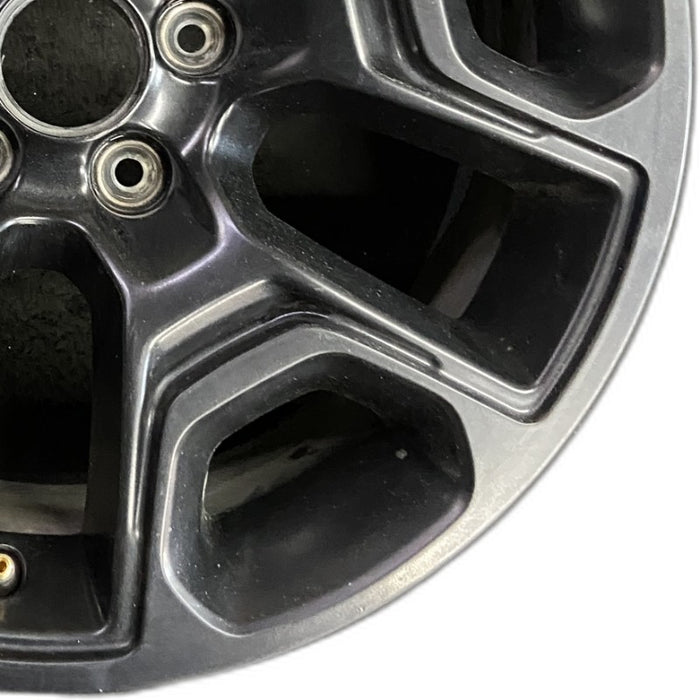 17" CHEROKEE 19-21 17x7.5 5 spoke open spoke opt WBG lug nut spoke Original OEM - Close-Up Detail