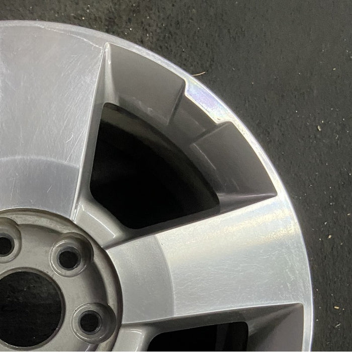 19" ACADIA 09 19x7.5 5 spoke ultra bright finish opt P64 Original OEM Wheel Rim - Close-Up Detail