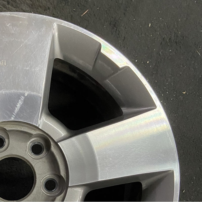 19" ACADIA 09 19x7.5 5 spoke ultra bright finish opt P64 Original OEM Wheel Rim - Close-Up Detail