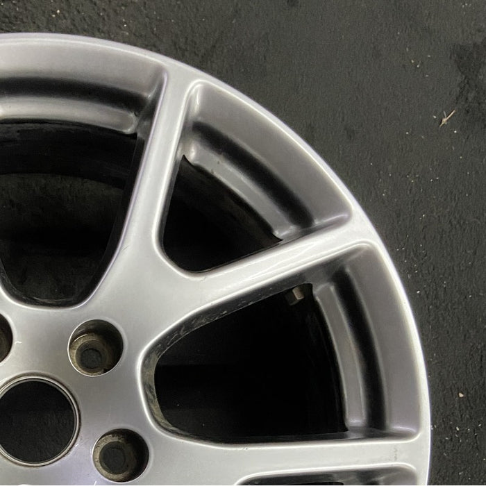 19" JOURNEY 11-14 19x7 alloy 10 spoke carb finish Original OEM Wheel Rim - Close-Up Detail
