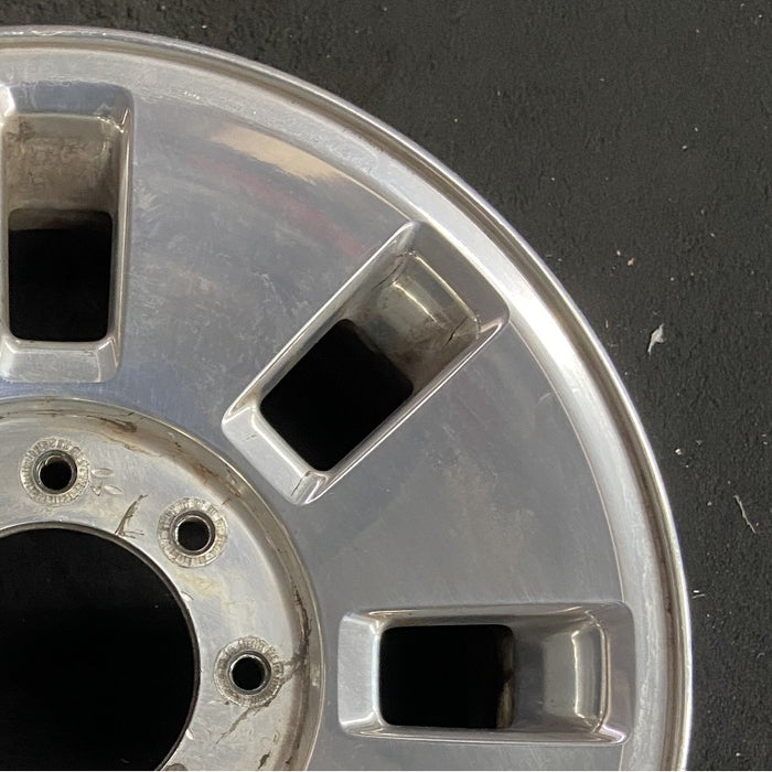 18" FORD F250SD PICKUP 08 18x8 SRW TPMS 8 slots aluminum polished rectangular - Close-Up Detail
