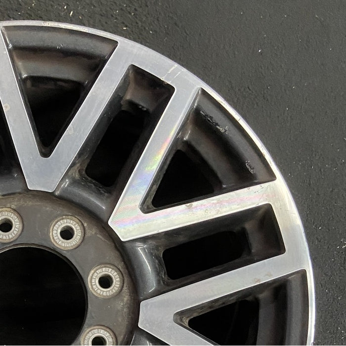 20" FORD F250SD PICKUP 17 20x8 aluminum TPMS 16 spoke 8 split spoke machined - Close-Up Detail
