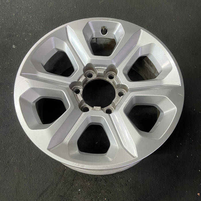 17" 4 RUNNER 14 17x7, alloy Original OEM Wheel Rim - Close-Up Detail