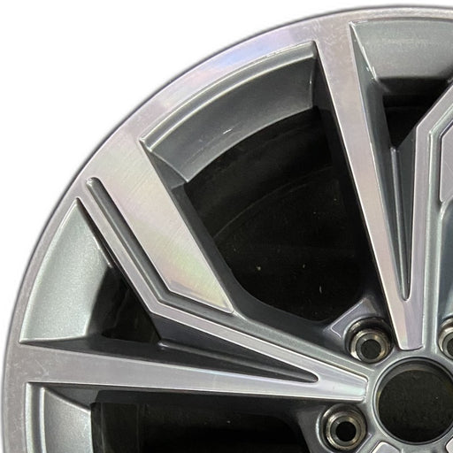20" Q4 22 20x9 10 spoke bent spoke Original OEM Wheel Rim - Angle View