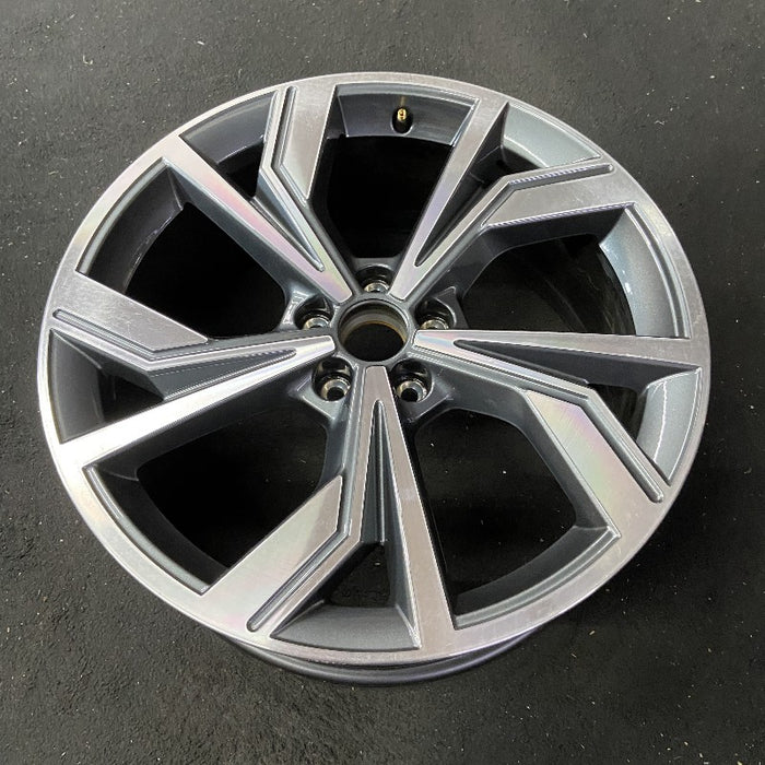 20" Q4 22 20x8 10 spoke bent spoke Original OEM Wheel Rim - View 8