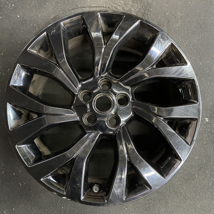 21" RANGE ROVER 18 21x9.5 , 7 Y spoke , silver Original OEM Wheel Rim - Angle View