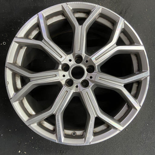 21" X7 19-24 21x9.5, 7 spoke Original OEM Wheel Rim - Angle View