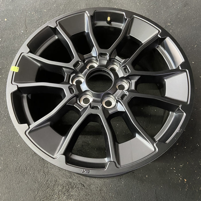 20" SEQUOIA 24 20x8, 6 Y spoke, black Original OEM Wheel Rim - Close-Up Detail