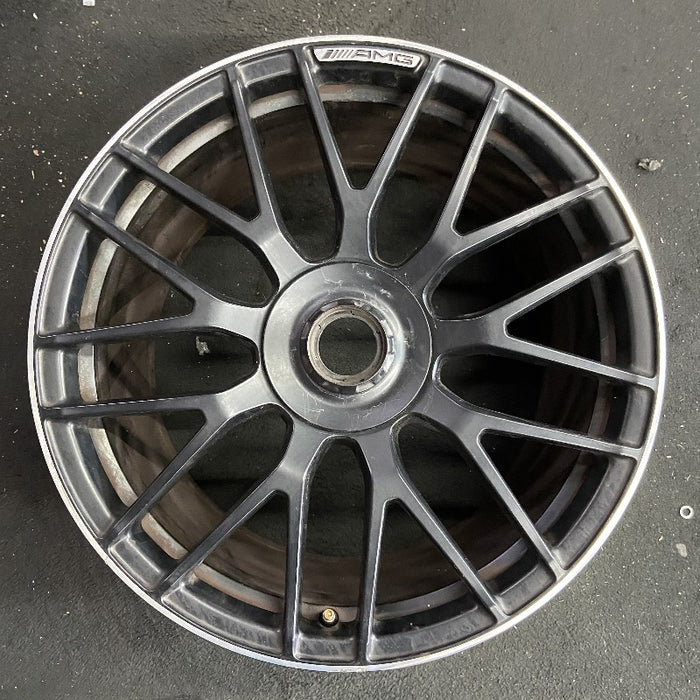 19" MERCEDES C-CLASS 17 205 Type Cv C63 19x10.5 18 spoke 9 Y spokes black with - Front View