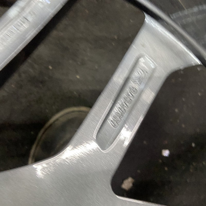 20" BLAZER 23-24 20x8 6 spoke Y spoke dark gray opt Q75 Original OEM Wheel Rim