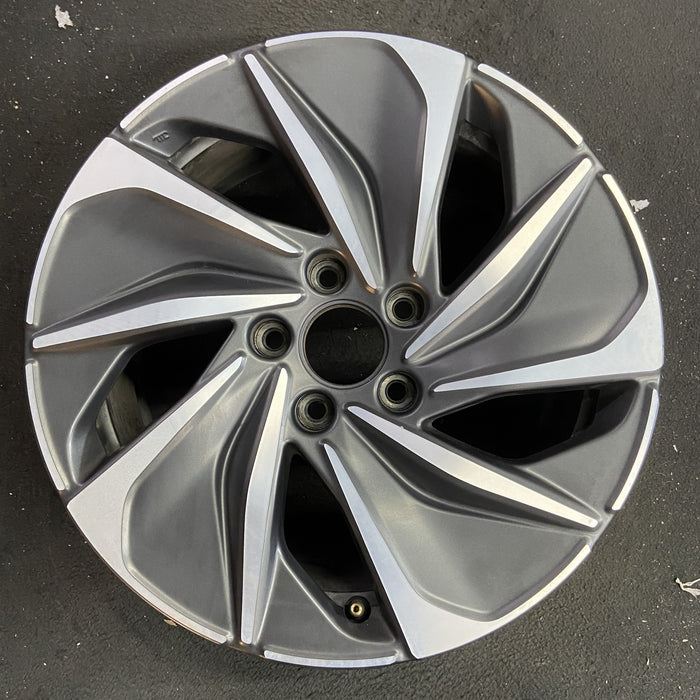 17" INSIGHT 19-20 17x7 , w/machined face Original OEM Wheel Rim - Angle View