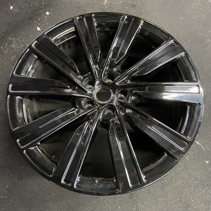 22" RANGE ROVER 22 , 22x9.5, 10 spoke, gloss black Original OEM Wheel Rim - Side Profile