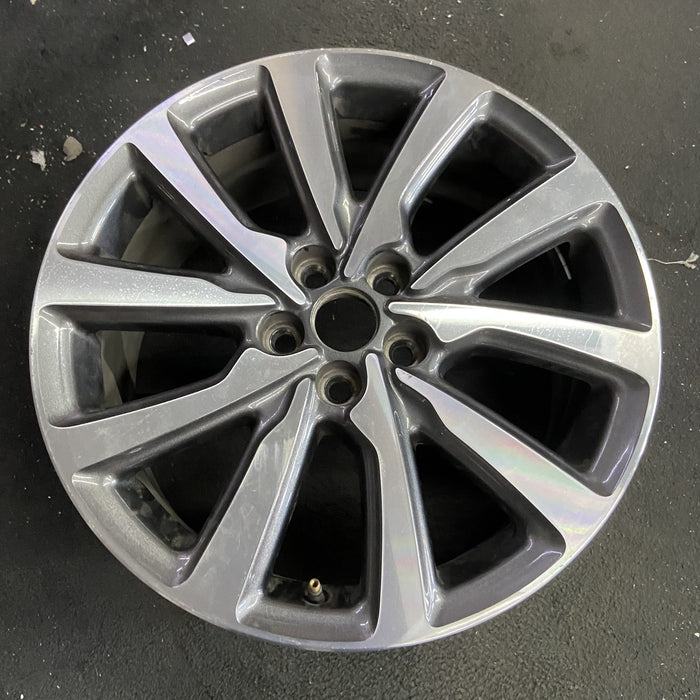 18" MKC 19 18x8 , 10 spoke, machined face with pockets Original OEM Wheel Rim - Side Profile