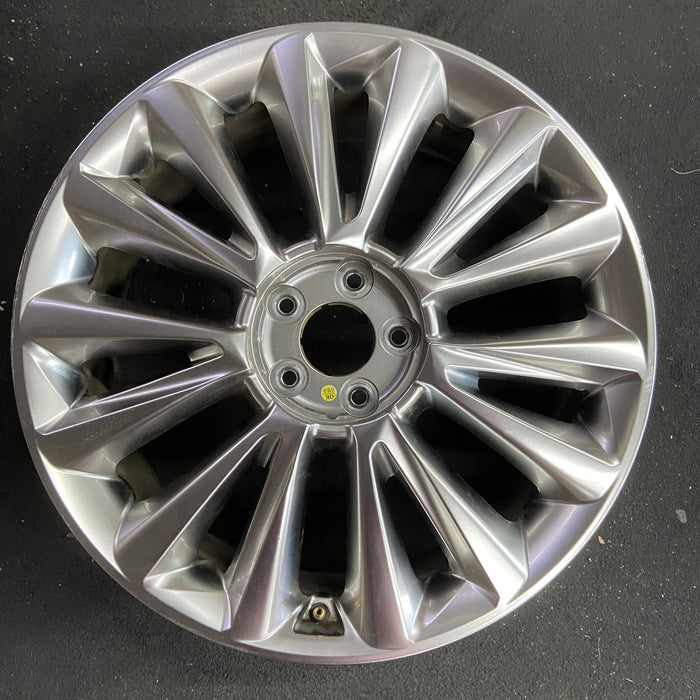 20" PALISADE 20 20x7.5 , 14 spoke Original OEM Wheel Rim - Angle View