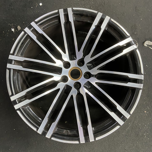 21" PORSCHE MACAN 15-18 21x10 , 20 spoke Original OEM Wheel Rim - Angle View