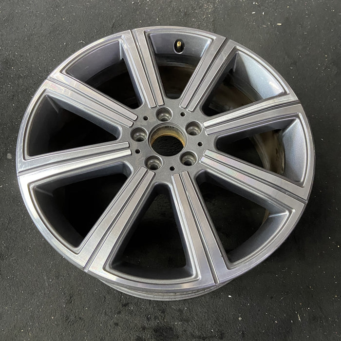 20" MERCEDES GLS-CLASS 20-23 167 Type, GLS450, 20x8.5, 8 spoke Original OEM - Close-Up Detail