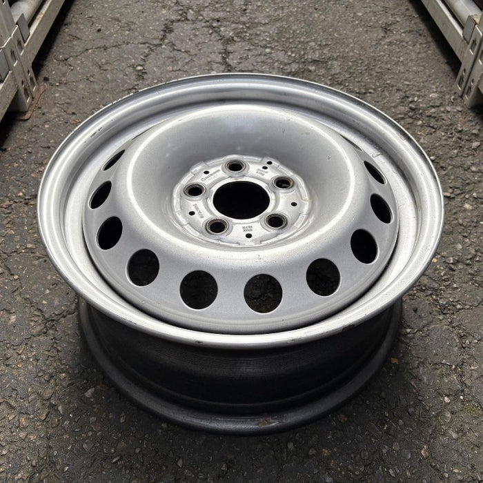 16" METRIS 23 447 Type, 16x5.5, steel Original OEM Wheel Rim - Additional View