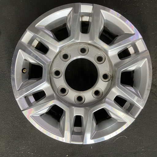 17" SIERRA 2500 PICKUP 20-24 17x7.5, aluminum Original OEM Wheel Rim - Angle View